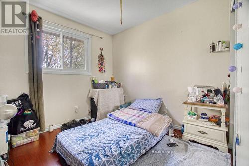 142 Mill Street N, Brampton, ON - Indoor Photo Showing Bedroom