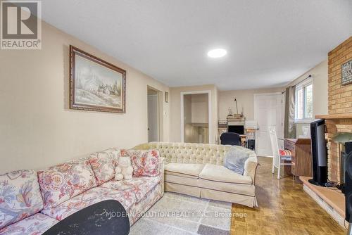 142 Mill Street N, Brampton, ON - Indoor Photo Showing Living Room With Fireplace