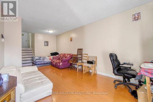 142 Mill Street N, Brampton, ON - Indoor