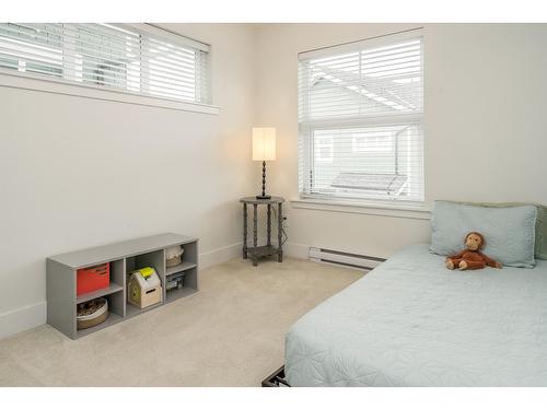 32 21150 76A Avenue, Langley, BC - Indoor Photo Showing Bedroom