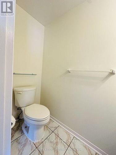 56 Crockamhill Drive, Toronto, ON - Indoor Photo Showing Bathroom