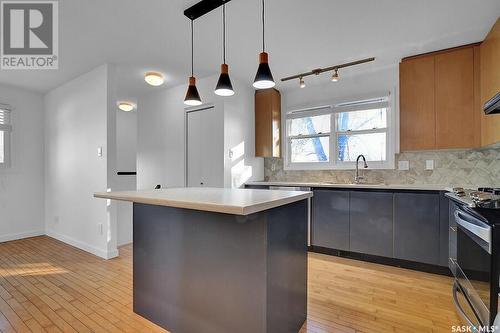 58 Marquis Crescent, Regina, SK - Indoor Photo Showing Kitchen With Upgraded Kitchen