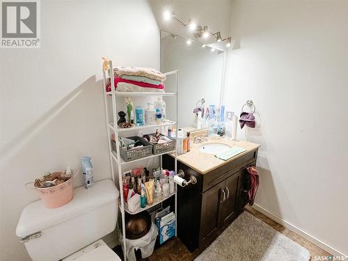 301 275 Kingsmere Boulevard, Saskatoon, SK - Indoor Photo Showing Bathroom