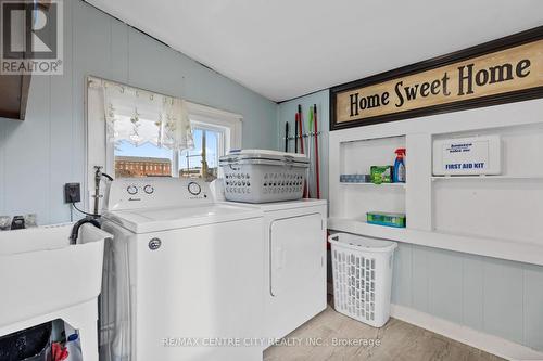 2 Verna Street, St. Thomas, ON - Indoor Photo Showing Laundry Room