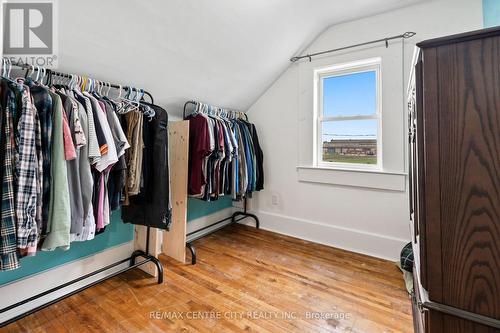 2 Verna Street, St. Thomas, ON - Indoor With Storage