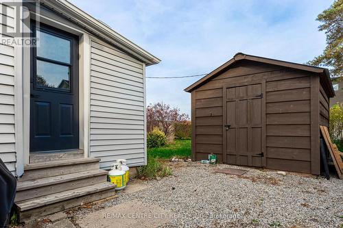 2 Verna Street, St. Thomas, ON - Outdoor With Exterior