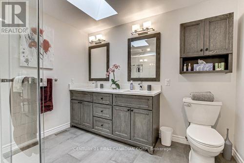 2 - 340 Ambleside Drive, London, ON - Indoor Photo Showing Bathroom