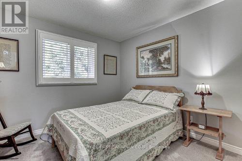 2 - 340 Ambleside Drive, London, ON - Indoor Photo Showing Bedroom