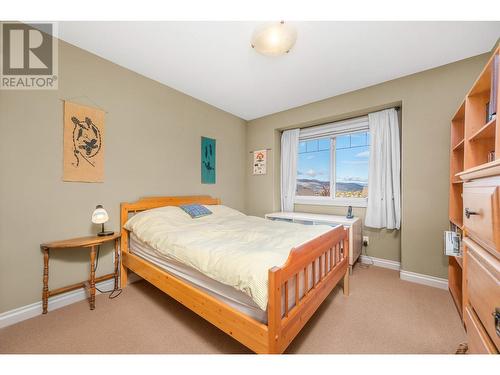 1095 Mt. Fosthall Drive, Vernon, BC - Indoor Photo Showing Bedroom