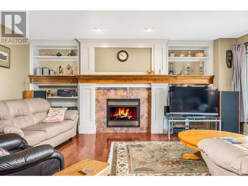 1095 Mt. Fosthall Drive, Vernon, BC - Indoor Photo Showing Living Room With Fireplace