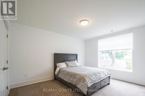 407 - 17 Cleave Avenue, Prince Edward County (Picton), ON - Indoor Photo Showing Bedroom