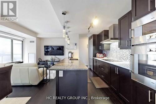 905 - 85 The Donway W, Toronto, ON - Indoor Photo Showing Kitchen With Upgraded Kitchen