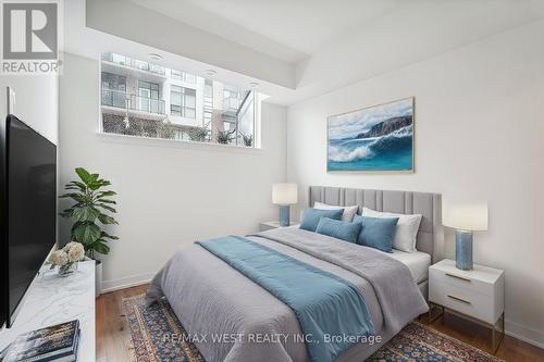 7 - 861 Sheppard Avenue W, Toronto, ON - Indoor Photo Showing Bedroom