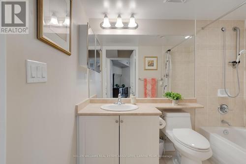 405 - 3 Marine Parade Drive, Toronto, ON - Indoor Photo Showing Bathroom