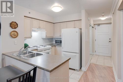 405 - 3 Marine Parade Drive, Toronto, ON - Indoor Photo Showing Kitchen With Double Sink