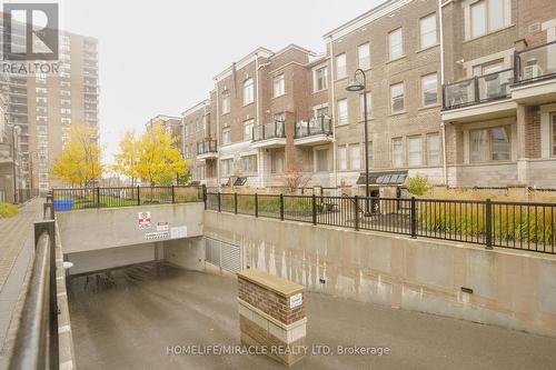 242 - 2355 Sheppard Avenue, Toronto, ON - Outdoor