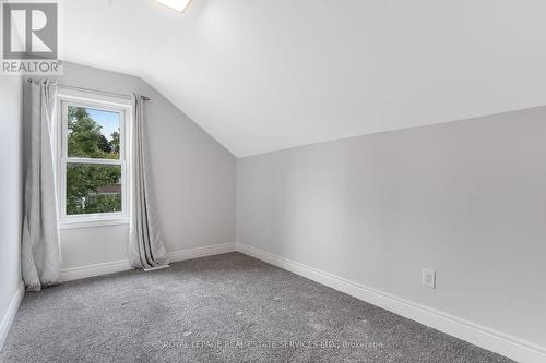 23 Hazel Street, St. Catharines, ON - Indoor Photo Showing Other Room