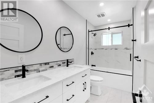 2063 Niagara Drive, Ottawa, ON - Indoor Photo Showing Bathroom