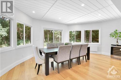 2063 Niagara Drive, Ottawa, ON - Indoor Photo Showing Dining Room