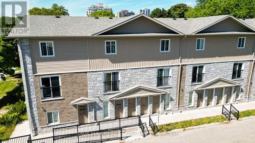 3 - 122 Courtland Avenue E, Kitchener, ON - Outdoor With Facade