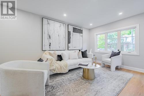 93 Helena Avenue, Toronto, ON - Indoor Photo Showing Living Room