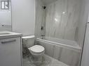 610 - 195 Mccaul Street, Toronto, ON  - Indoor Photo Showing Bathroom 