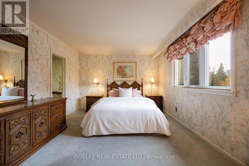 195 Upper Canada Drive, Toronto, ON - Indoor Photo Showing Bedroom