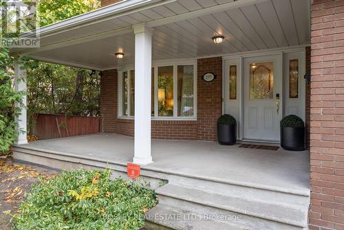 195 Upper Canada Drive, Toronto, ON - Outdoor