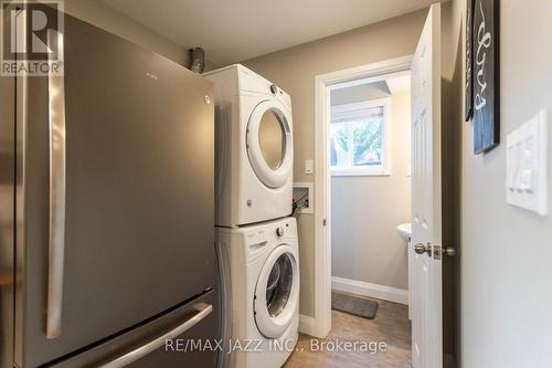 54 Hartsfield Drive, Clarington (Courtice), ON - Indoor Photo Showing Laundry Room