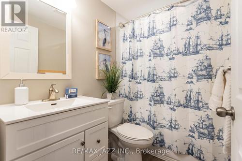 54 Hartsfield Drive, Clarington (Courtice), ON - Indoor Photo Showing Bathroom