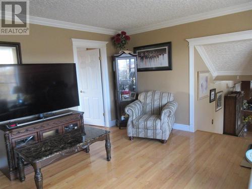 3 Octagon Heights, Paradise, NL - Indoor Photo Showing Living Room