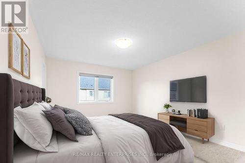 54 Bayardo Drive, Oshawa, ON - Indoor Photo Showing Bedroom