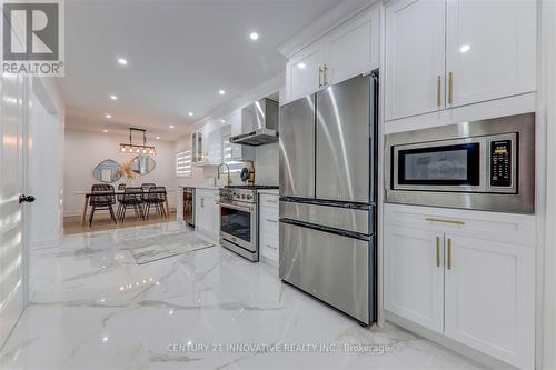 35 Kirkdene Drive, Toronto, ON - Indoor Photo Showing Kitchen With Upgraded Kitchen