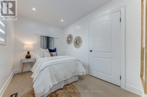 35 Kirkdene Drive, Toronto, ON - Indoor Photo Showing Bedroom