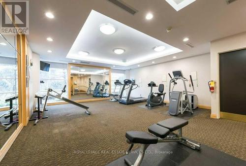 403 - 2662 Bloor Street W, Toronto, ON - Indoor Photo Showing Gym Room