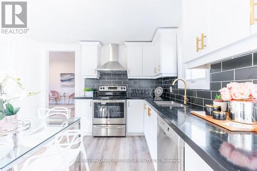 53 Queenston Street, St. Catharines, ON - Indoor Photo Showing Kitchen