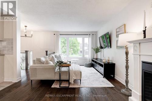 22 Garden Crescent, Hamilton, ON - Indoor Photo Showing Living Room With Fireplace