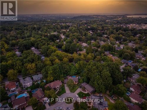 7091 Mount Forest Lane, Niagara Falls, ON - Outdoor With View