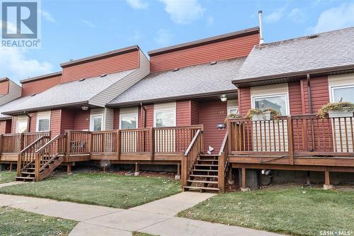 27 331 Pendygrasse Road, Saskatoon, SK - Outdoor With Deck Patio Veranda