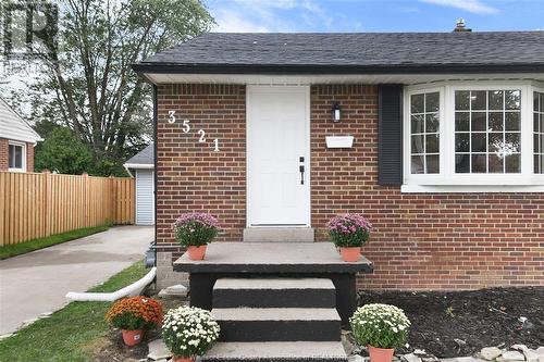 3521 Dominion Boulevard, Windsor, ON - Outdoor