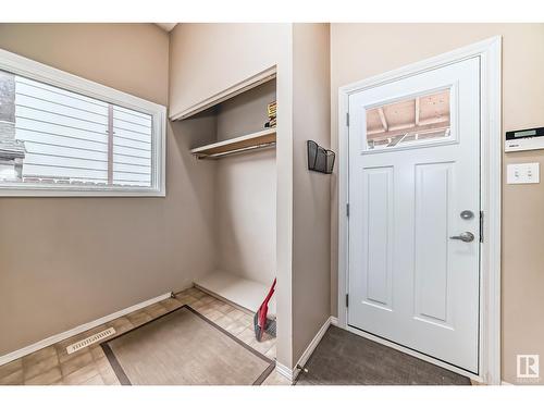 1712 48A St Nw, Edmonton, AB - Indoor Photo Showing Other Room