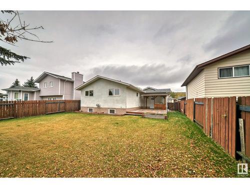 1712 48A St Nw, Edmonton, AB - Outdoor With Backyard With Exterior