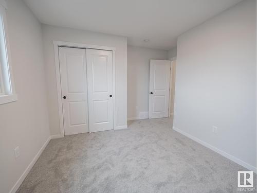 528 173 Av Ne, Edmonton, AB - Indoor Photo Showing Other Room