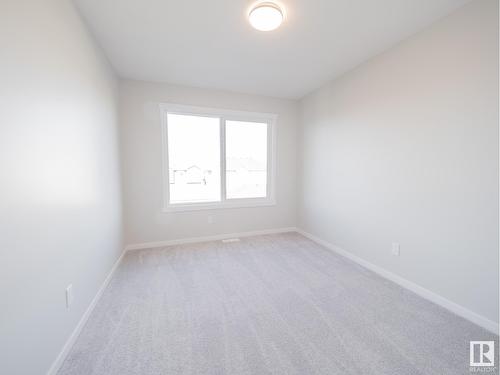 539 173 Av Ne, Edmonton, AB - Indoor Photo Showing Other Room