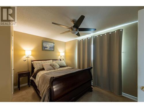 2324 Nechako Drive, Kamloops, BC - Indoor Photo Showing Bedroom