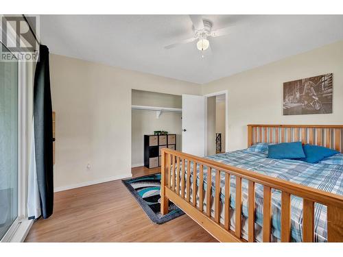 6877 Barnhartvale Road, Kamloops, BC - Indoor Photo Showing Bedroom