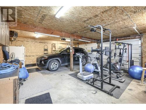 6877 Barnhartvale Road, Kamloops, BC - Indoor Photo Showing Garage