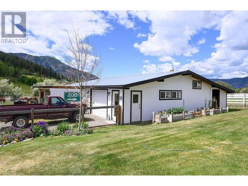 6877 Barnhartvale Road, Kamloops, BC - Outdoor