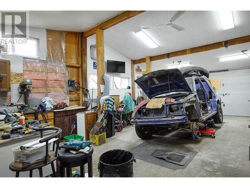 6877 Barnhartvale Road, Kamloops, BC - Indoor Photo Showing Garage