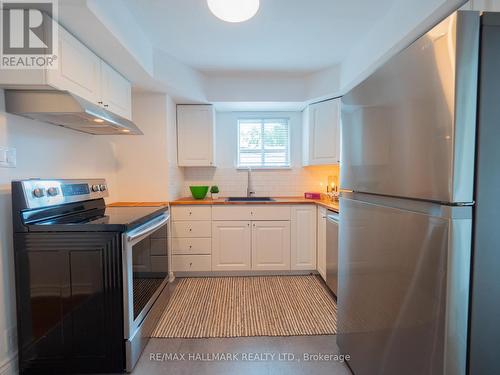 414 Jones Avenue, Toronto, ON - Indoor Photo Showing Kitchen With Stainless Steel Kitchen